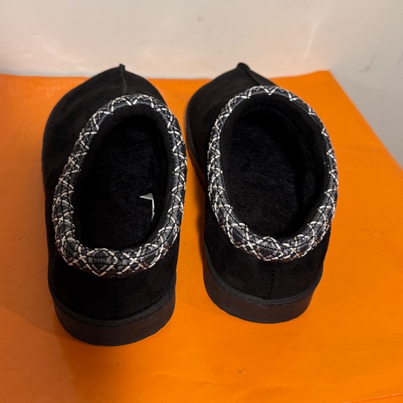 Black Clog Slippers - Picture 4 of 7